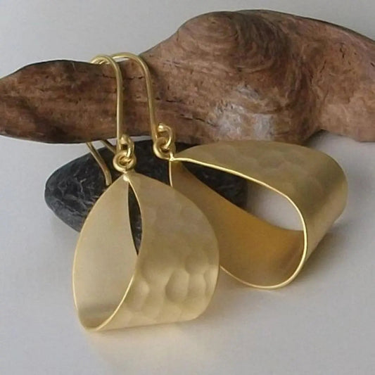 Złocone vintage'owe kolczyki