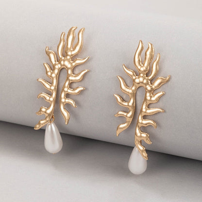 Kolczyki z koralowca z perełką słodkowodną